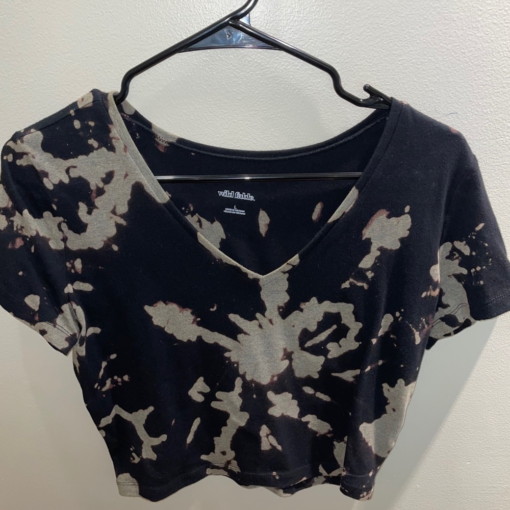 bleached black cropped tshirt